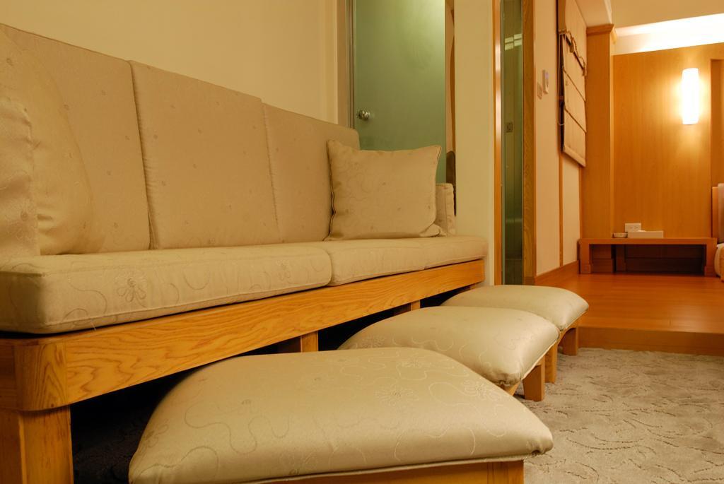 On Sight Inn Taichung Exterior foto